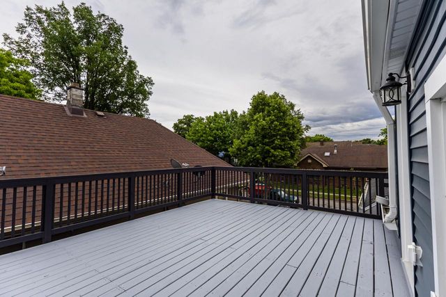 1408 W Manitoba STREET, Milwaukee, WI 53215