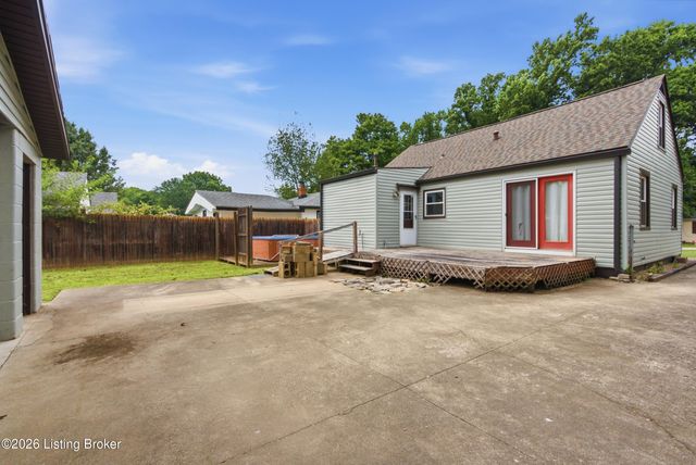 2610 Franklin Ave, Louisville, KY 40216