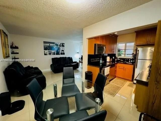 1840 Dewey Street 103, Hollywood, FL 33020