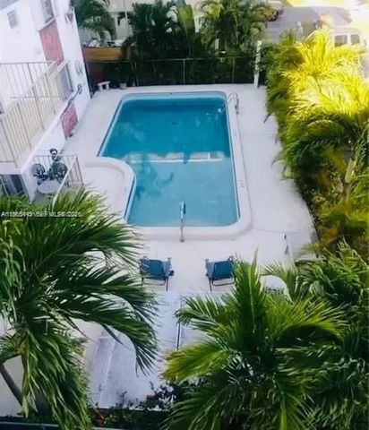 1840 Dewey Street 103, Hollywood, FL 33020