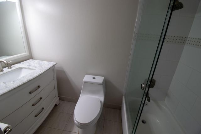 6860 Broadmoor, North Lauderdale, FL 33068