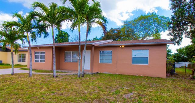 6860 Broadmoor, North Lauderdale, FL 33068