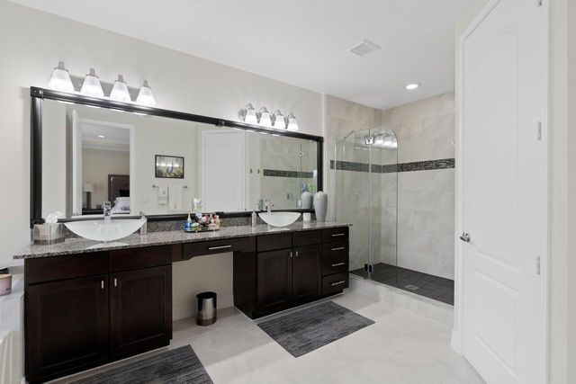 2086 Foxtail View Court, West Palm Beach, FL 33411