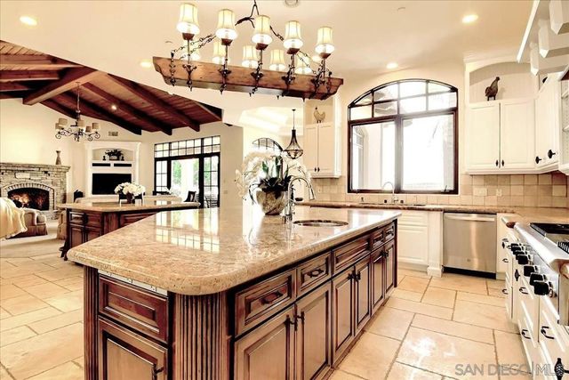 4690 Rancho Del Mar Trl, San Diego, CA 92130