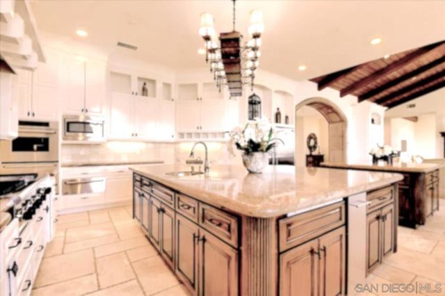 4690 Rancho Del Mar Trl, San Diego, CA 92130