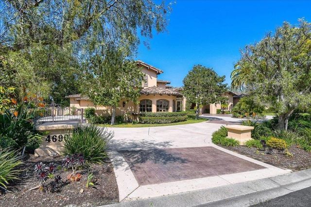 4690 Rancho Del Mar Trl, San Diego, CA 92130