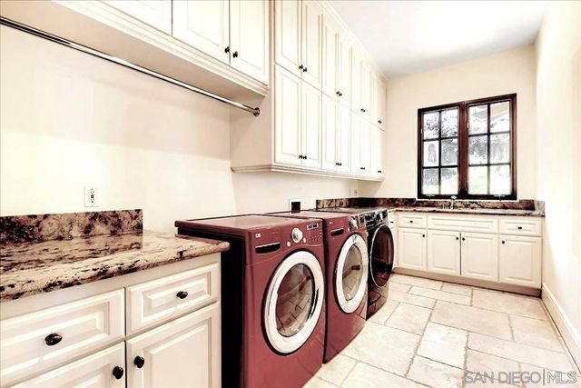 4690 Rancho Del Mar Trl, San Diego, CA 92130