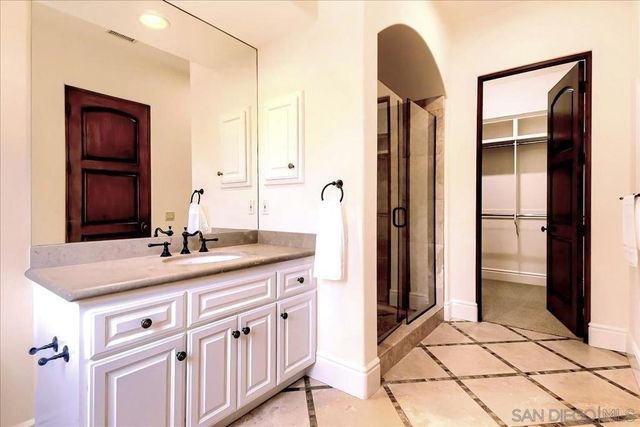 4690 Rancho Del Mar Trl, San Diego, CA 92130