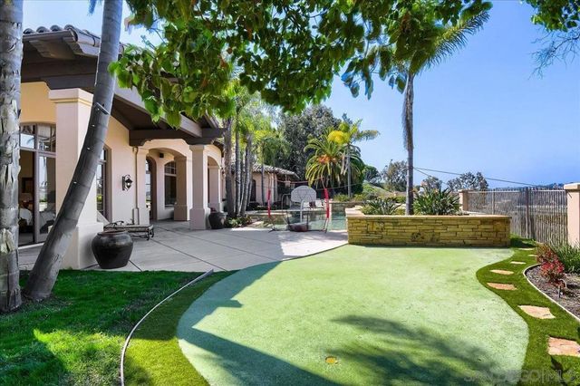 4690 Rancho Del Mar Trl, San Diego, CA 92130