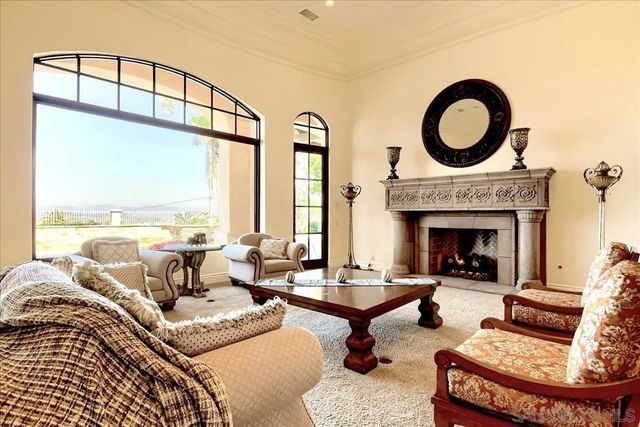 4690 Rancho Del Mar Trl, San Diego, CA 92130