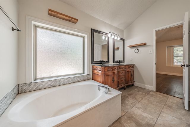 4809 Summit Circle, Flower Mound, TX 75028