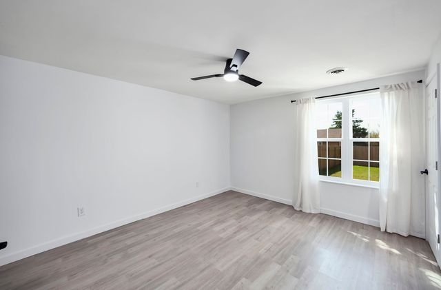 5 Raintree Cv, Jackson, TN 38305