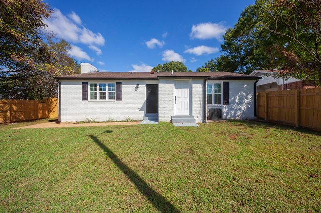 5 Raintree Cv, Jackson, TN 38305