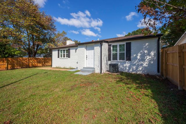 5 Raintree Cv, Jackson, TN 38305