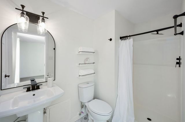 5 Raintree Cv, Jackson, TN 38305