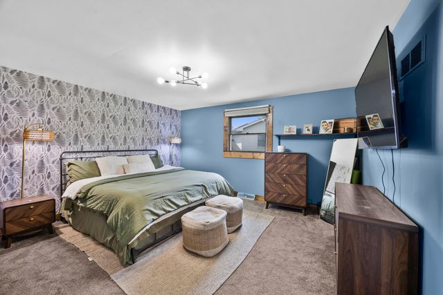 3265 Trailside Place, Crown Point, IN 46307