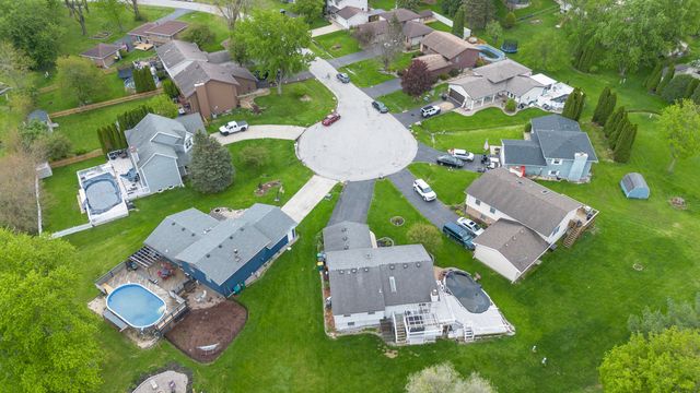 3265 Trailside Place, Crown Point, IN 46307