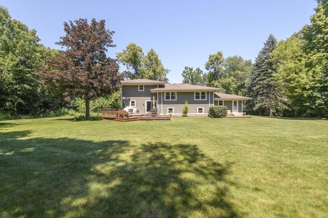 N93W24655 Bark ROAD, Colgate, WI 53017