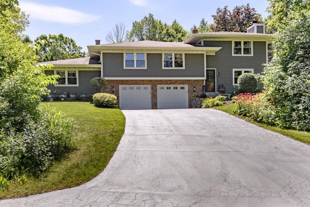 N93W24655 Bark ROAD, Colgate, WI 53017