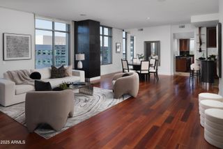 2402 E ESPLANADE Lane 1001, Phoenix, AZ 85016