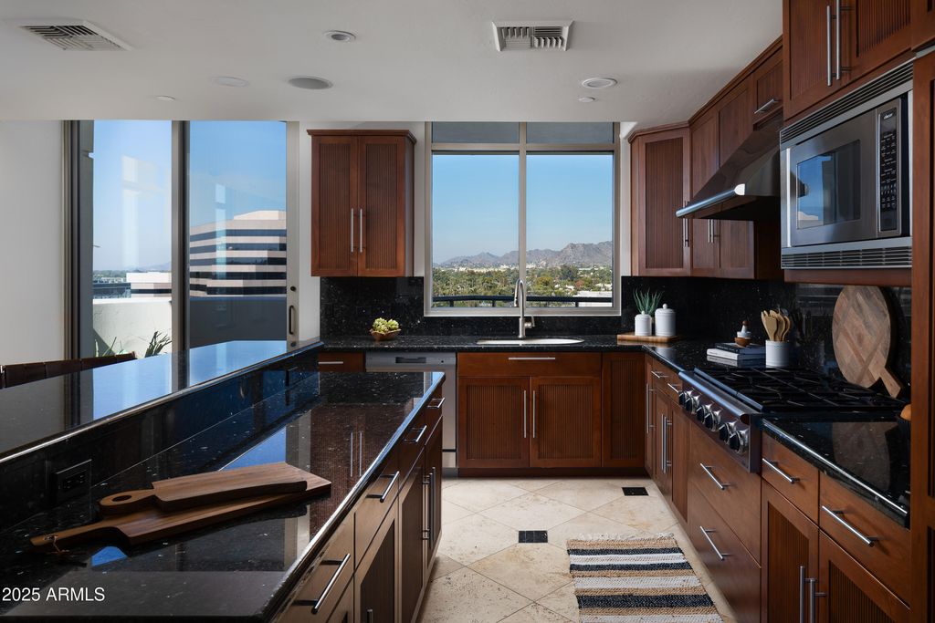 2402 E ESPLANADE Lane 1001, Phoenix, AZ 85016 — photo 5