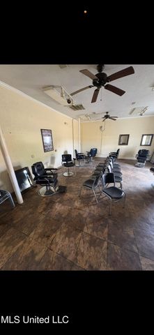 4470 Sunset Drive, Jackson, MS 39213
