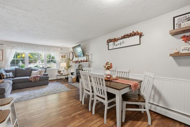 20 Pierce Rd, Sutton, MA 01590
