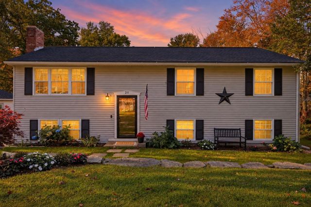 20 Pierce Rd, Sutton, MA 01590