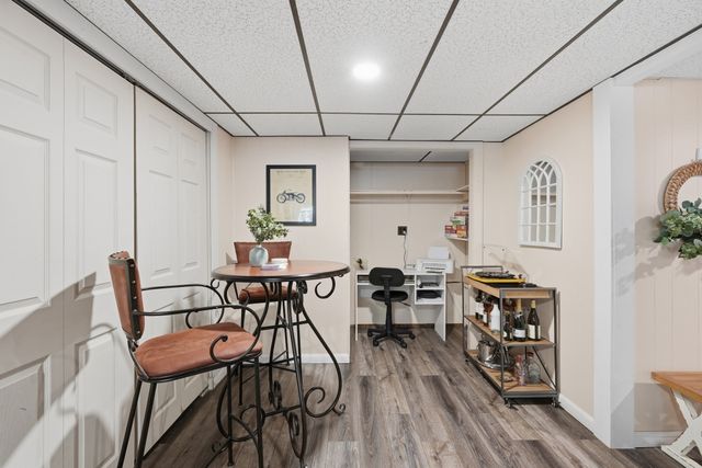 20 Pierce Rd, Sutton, MA 01590