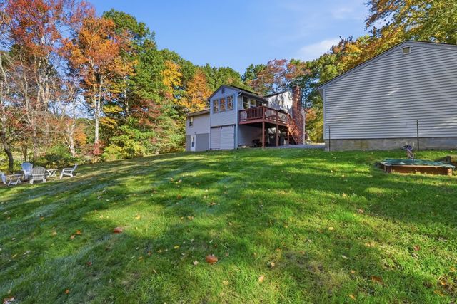 20 Pierce Rd, Sutton, MA 01590