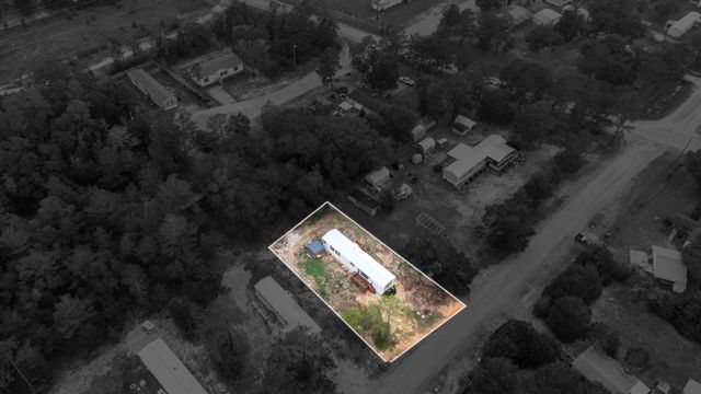 66 E Orange Blossom Avenue, Defuniak Springs, FL 32433