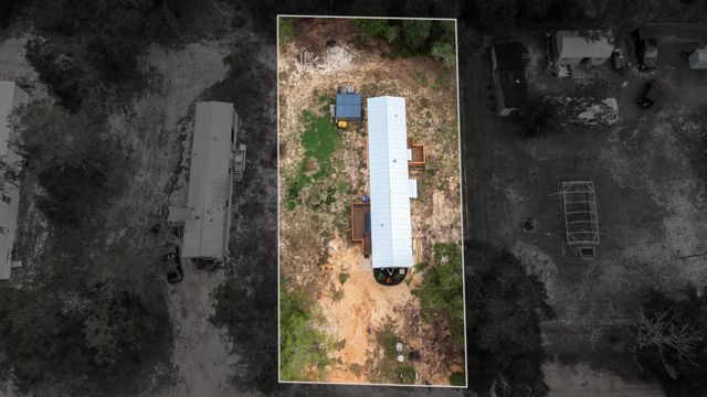 66 E Orange Blossom Avenue, Defuniak Springs, FL 32433