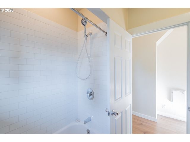 3392 Sunnyview Rd Ne, Salem, OR 97301