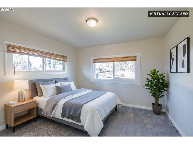 3392 Sunnyview Rd Ne, Salem, OR 97301