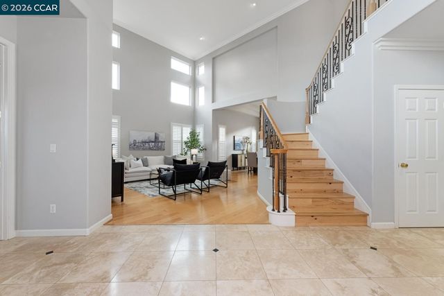 5408 Oakstone Ct, Concord, CA 94521