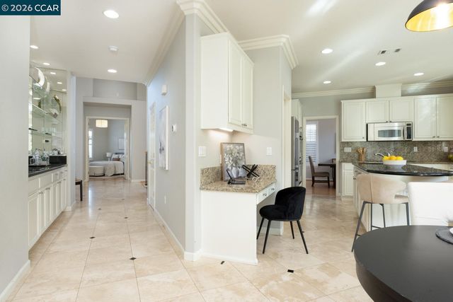 5408 Oakstone Ct, Concord, CA 94521