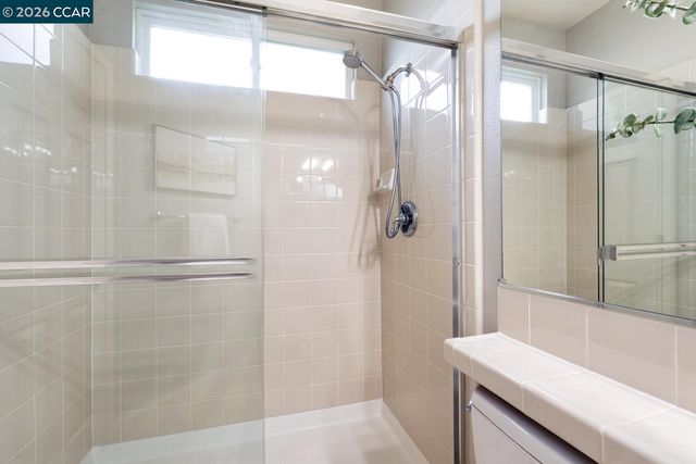 5408 Oakstone Ct, Concord, CA 94521