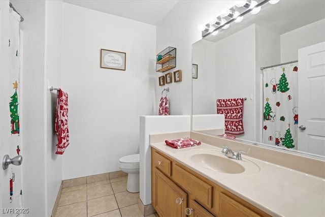 7147 South Durango Drive 111, Las Vegas, NV 89113