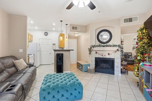 7147 South Durango Drive 111, Las Vegas, NV 89113