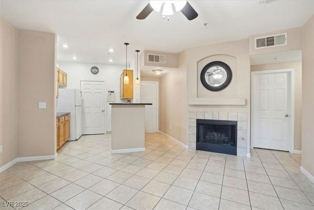 7147 South Durango Drive 111, Las Vegas, NV 89113