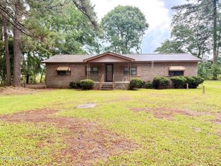 1222 Perkins Road, Robersonville, NC 27871