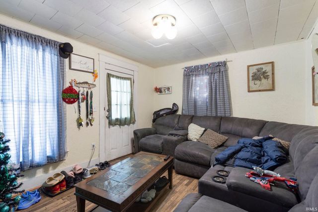 609 Mill Street, Goshen, IN 46528