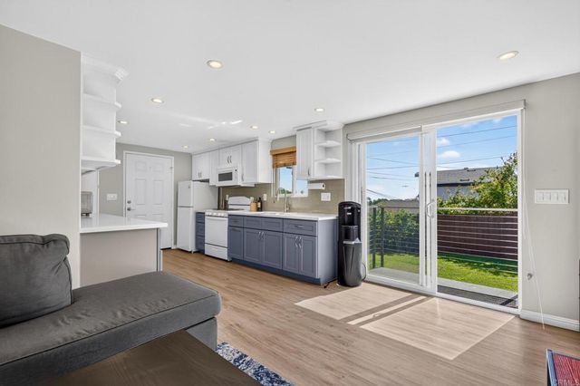1625 27 Beryl Street, San Diego, CA 92109