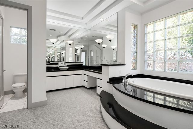 2212 Point Rock Lane, Las Vegas, NV 89134