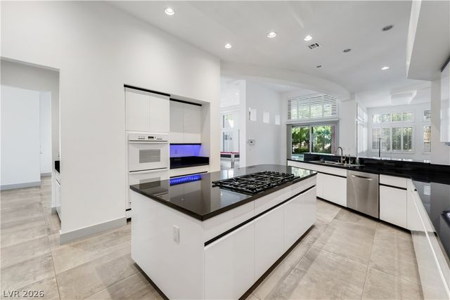 2212 Point Rock Lane, Las Vegas, NV 89134