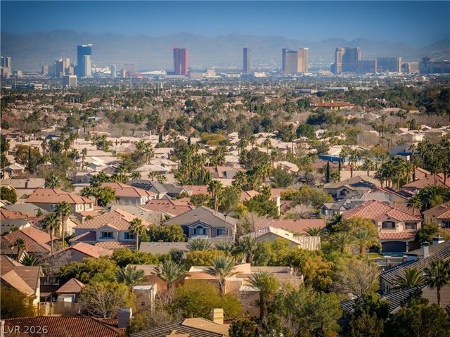 2212 Point Rock Lane, Las Vegas, NV 89134