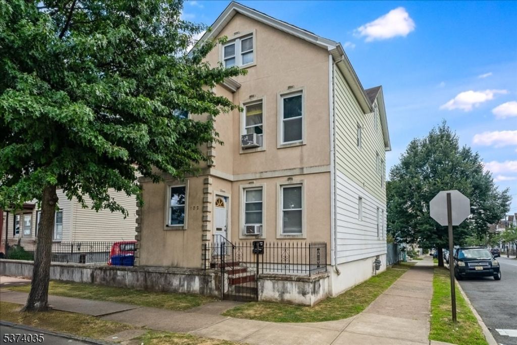 102 E 22Nd St, Paterson City, NJ 07514
