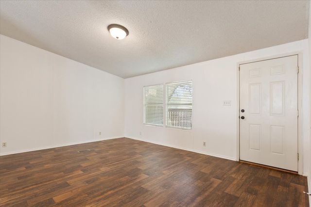 2504 Prause Road, China Spring, TX 76633