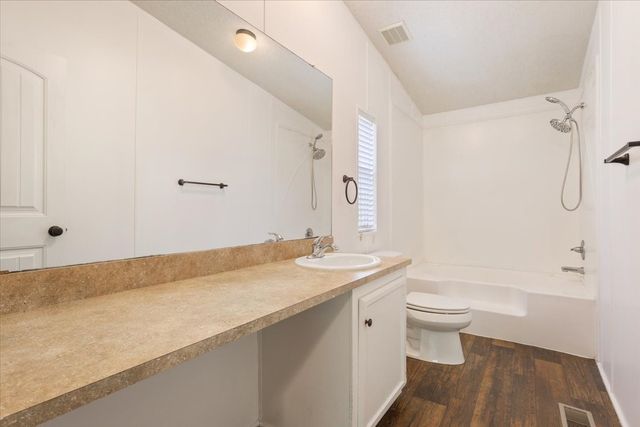 2504 Prause Road, China Spring, TX 76633