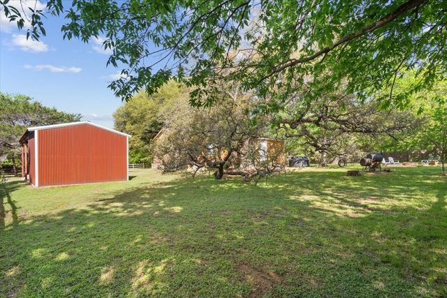 2504 Prause Road, China Spring, TX 76633